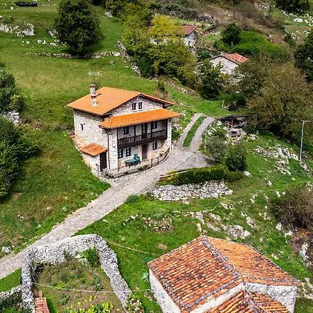 Rural Casa La Mata.
